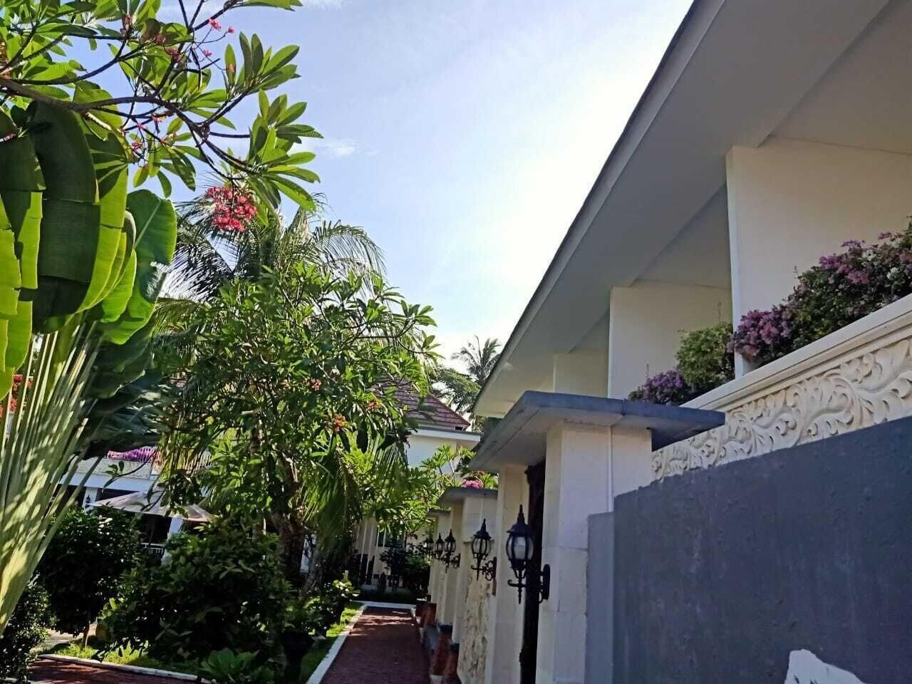 โรงแรมปูรี ซารอน เซงกีกี ภายนอก รูปภาพ